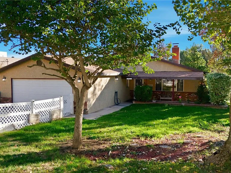 6255 Mitchell Ave — Photo 3