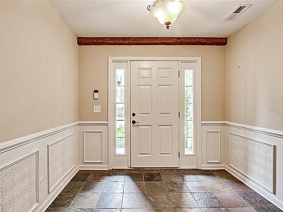 4th image of 38 Ackland Dr