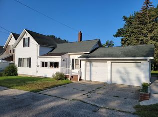 10 Bridge St, Manistee, MI 49660