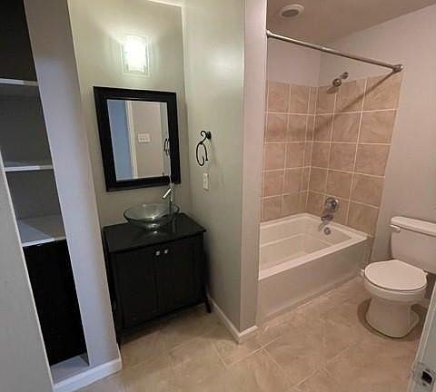 3rd image of 125 Forest Ave APT 3208