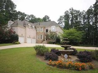 1000 Windchase Ln, Loganville, GA 30052