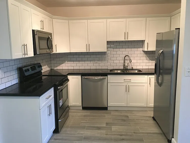3310 SW 92nd Pl — Photo 9