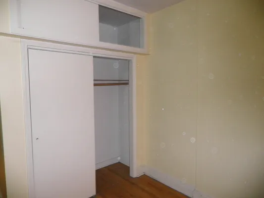 Rented by John O'Kelly Real Estate | media 6