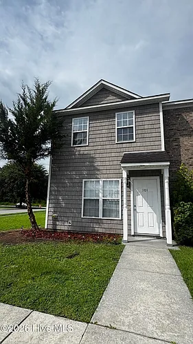 101 Bridgewood Dr Photo 1