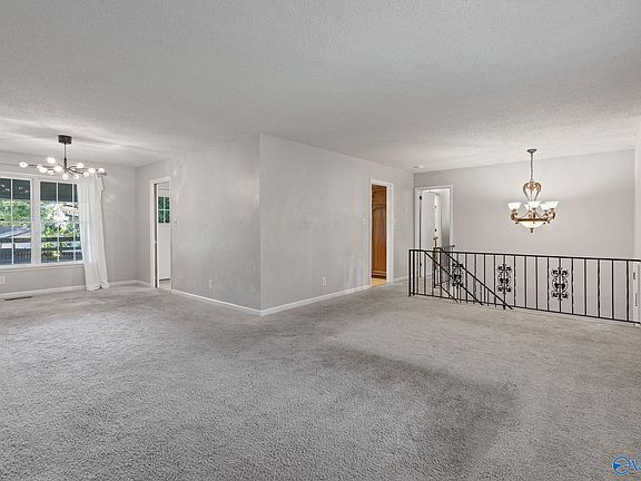 4th image of 2608 Guenevere Ave SE