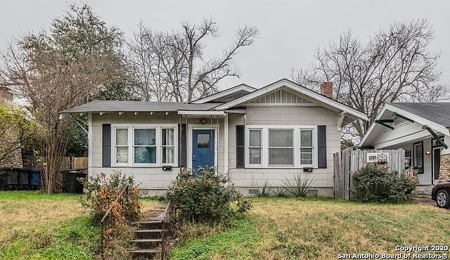 1st image of 906 W Summit Ave #2