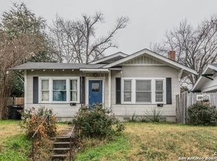 906 W Summit Ave #2, San Antonio, TX 78201