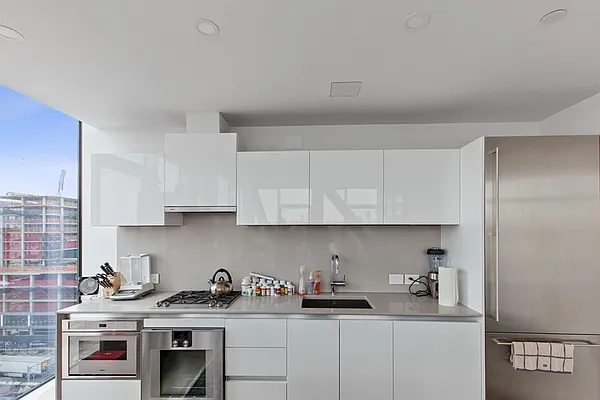 Rented by Citi Habitats | media 40