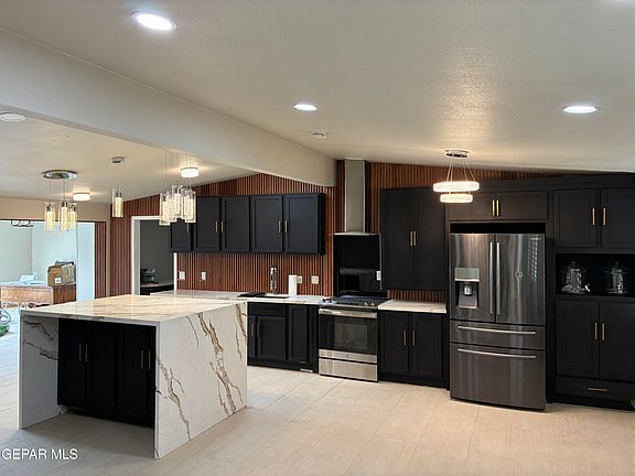 4th image of 8316-H Burgess Dr #H