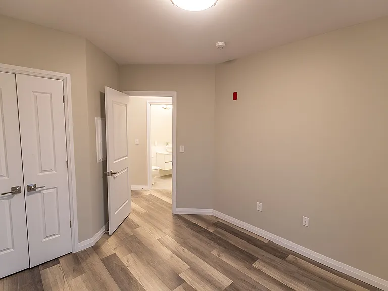 6479 Montrose Rd — Photo 23