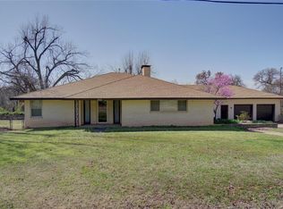 3823 Starwood Dr, Forest Park, OK 73121