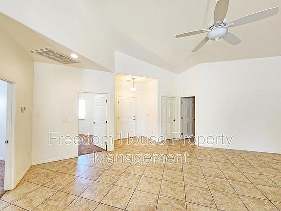 5th image of 1229 Bourbon St