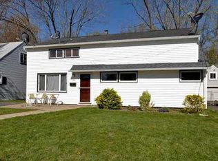 144 Elizabeth Ave, Iselin, NJ 08830