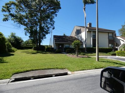 2825 Countrybrook Dr APT 11, Palm Harbor, FL, 34684