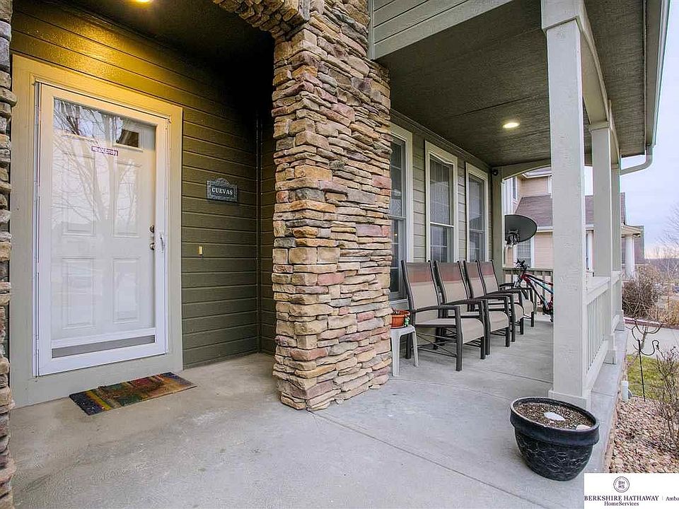 1st image of 9509 S 27th Ave