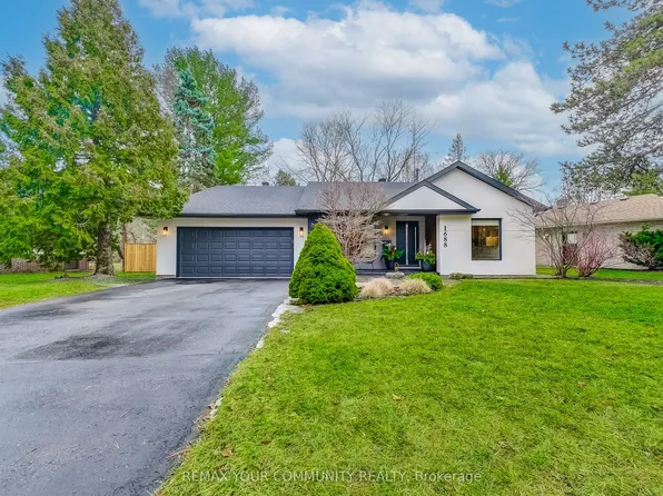 1688 Missenden Cres, Mississauga, ON L5J 2T4