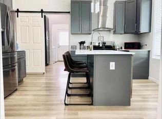 2400 Burkett St, Houston, TX 77004