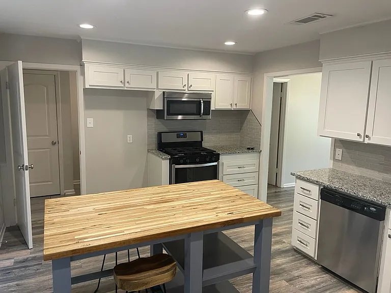 817 Spring Creek Dr — Photo 11