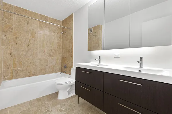 Rented by Cooper & Cooper Real Estate | media 26