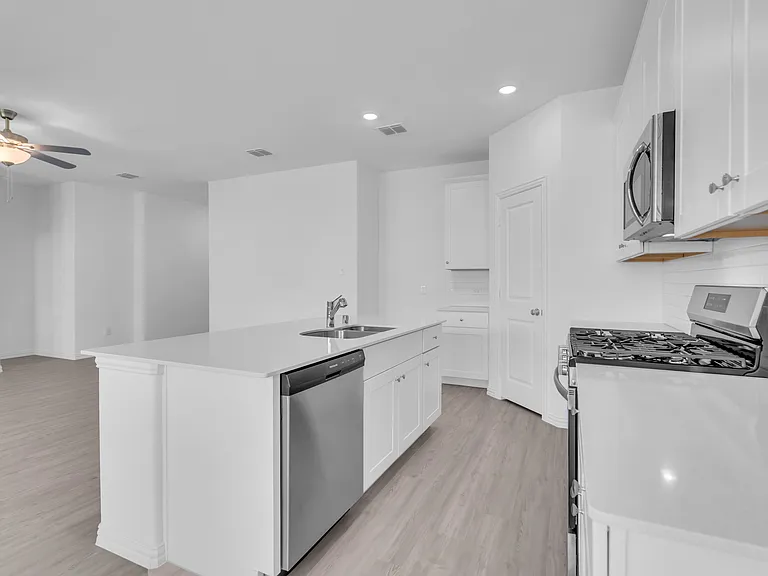 1309 Lazy Grove Dr — Photo 11