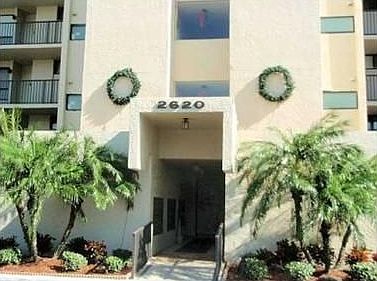 2nd image of 2620 Cove Cay Dr Unit 1004