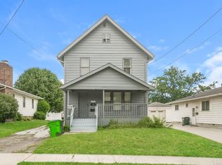 247 27th St NW, Barberton, OH