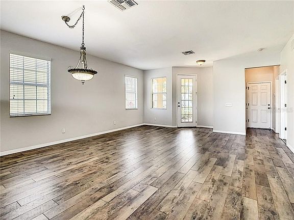 4th image of 17441 Balmaha Dr