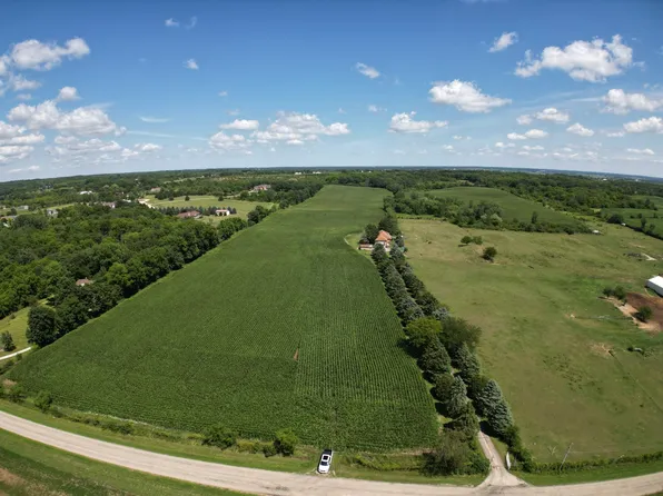 1406 Busse Rd, Marengo, IL 60152