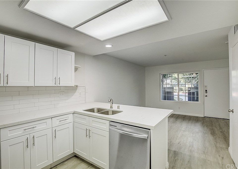 1st image of 2800 Keller Dr APT 268