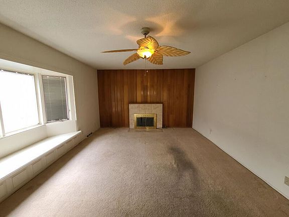 5th image of 6201 Rogers Ave NE