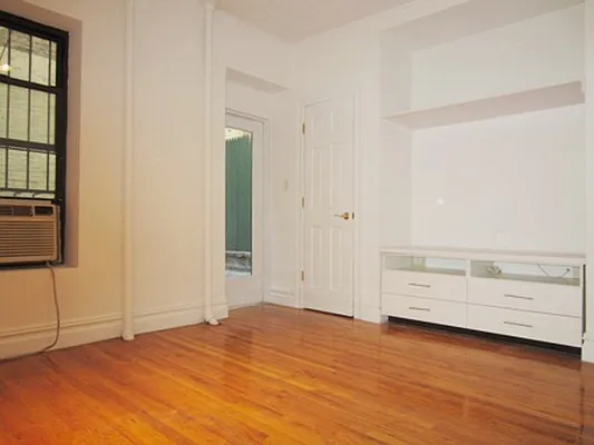 Rented by City Connections Realty | media 33