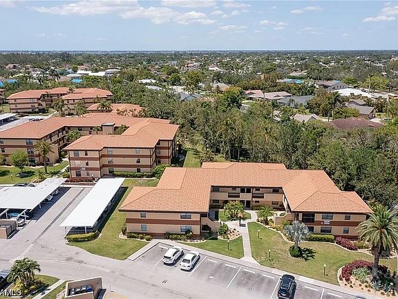 3rd image of 6108 Whiskey Creek Dr APT 108