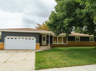 2157 W Henry Ave, Milwaukee, WI 53221