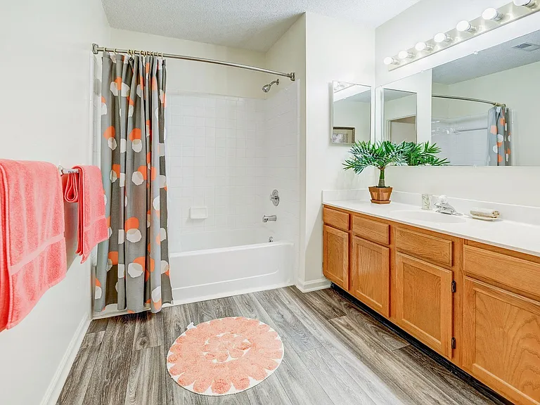 Chason Ridge Apartment Homes — Photo 13
