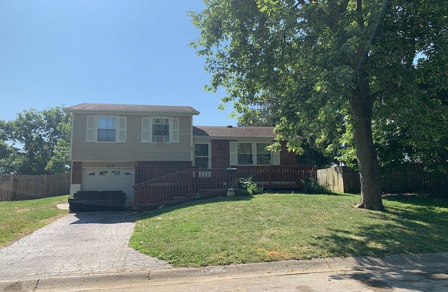 1st image of 107 Walden Farm Cir