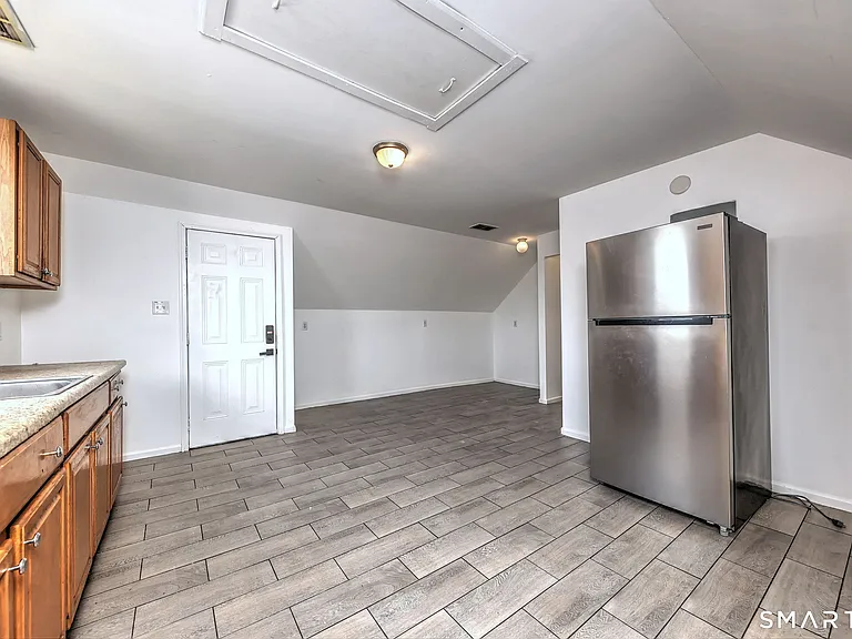 483 Ferry St #3 — Photo 23