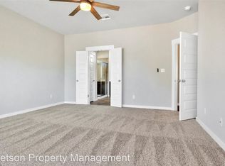 153 Syrah Ct, Leander, TX 78641