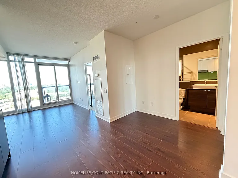 121 McMahon Dr #2207 — Photo 12