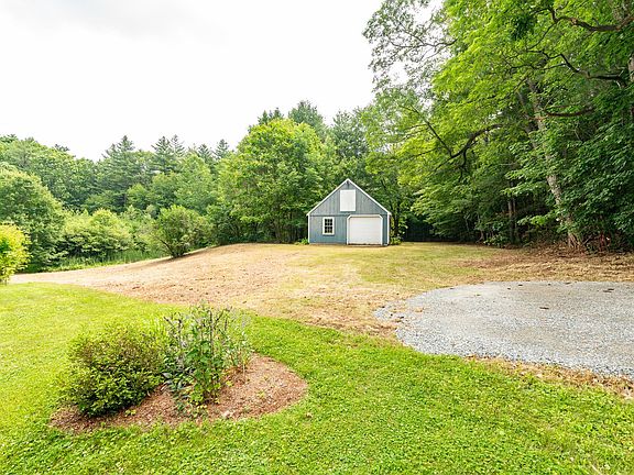 2nd image of 63 Drinkwater Road