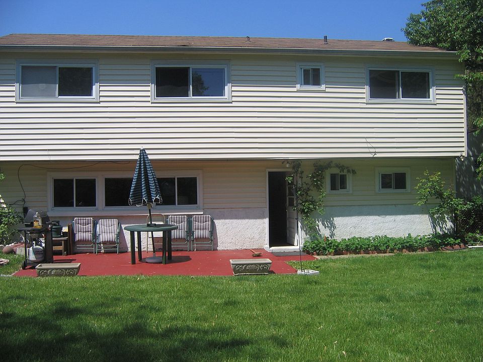 2nd image of 3005 Fairview Rd