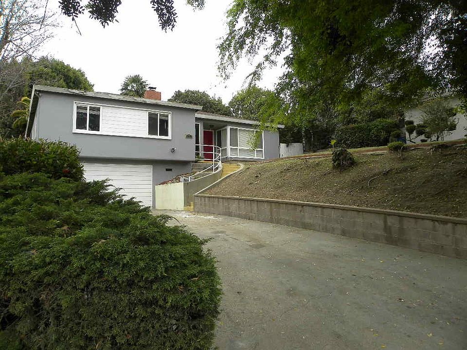 1st image of 3818 Carmona Ave