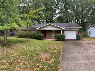 8 Concord Dr, Conway, AR 72034