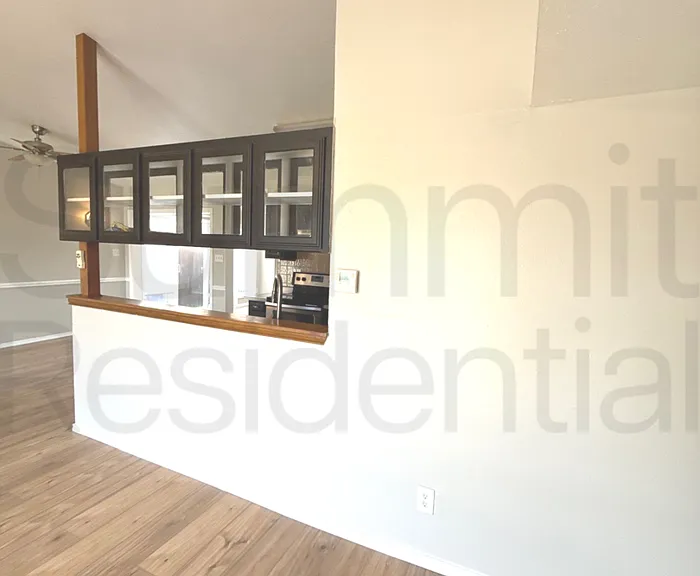 6076 Dooley Dr — Photo 20