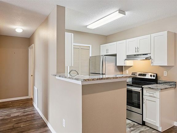 5th image of 4336 S Kirkman Rd Unit 705