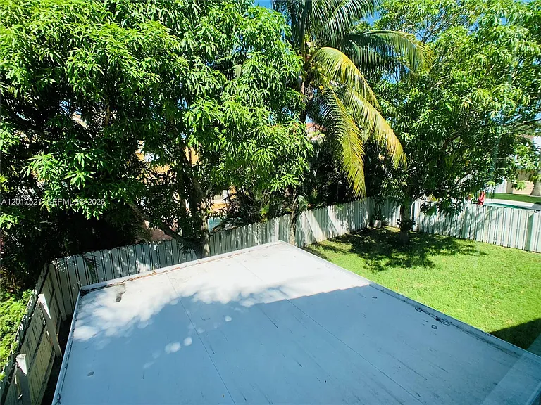 18801 NW 12th St — Photo 20