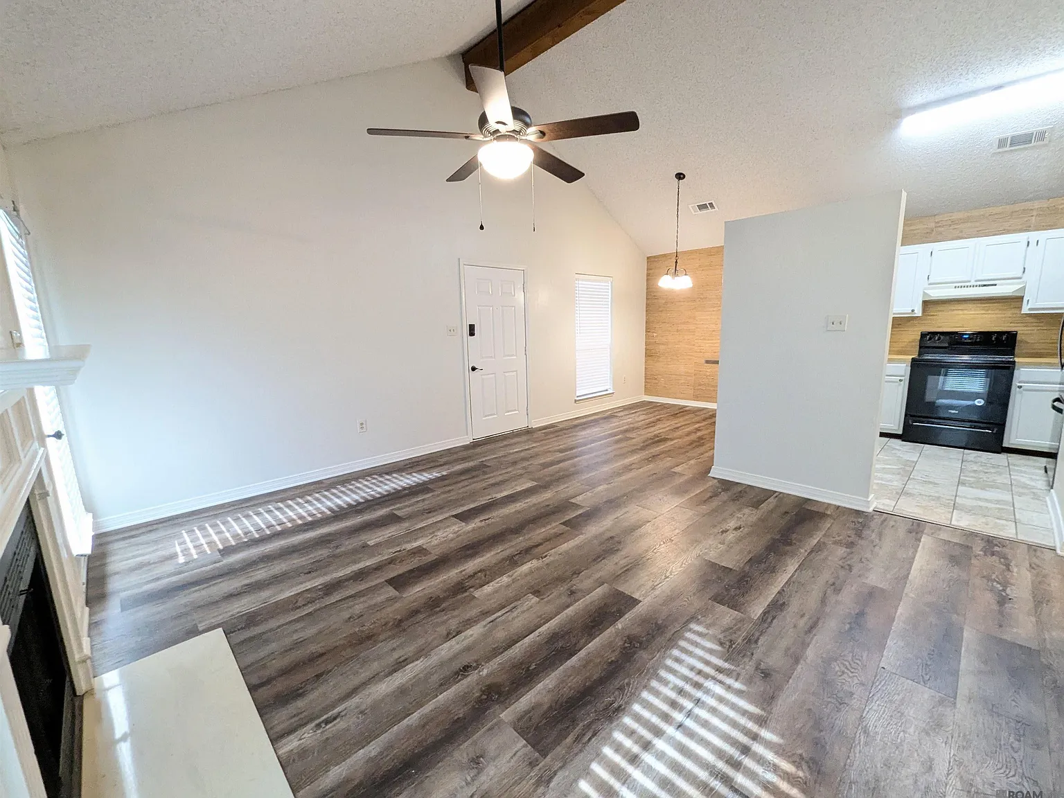 1 bed, 776 sqft, $1,095 — Photo 2