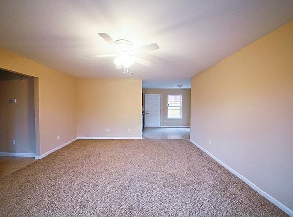 5th image of 1135 NE 13th St