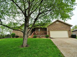 1170 S 14th Ave, Ozark, MO 65721