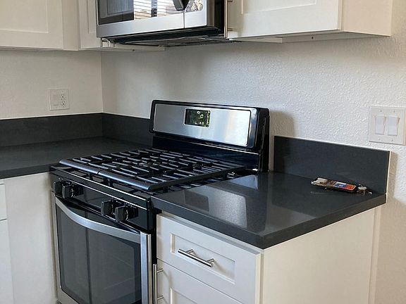 3rd image of 6555 La Mirada Ave #14