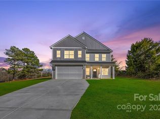 3058 Sam Newell Rd, Matthews, NC 28105